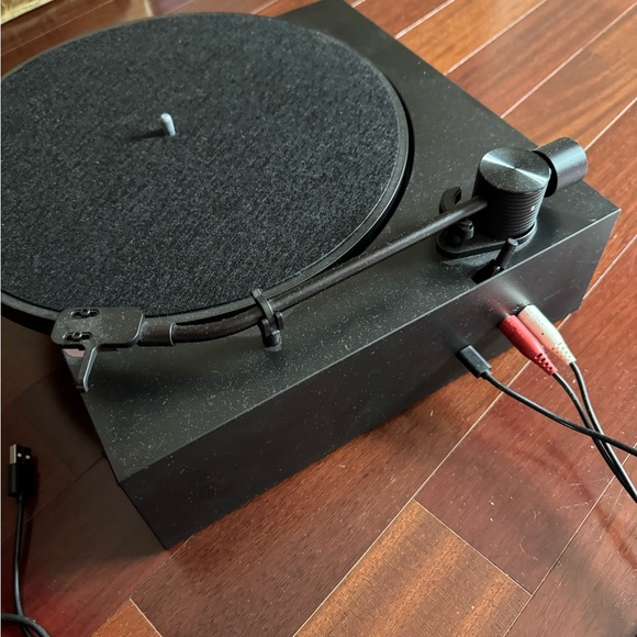 IKEA Obergransad Record Player - Picture 4 of 6